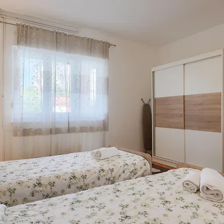 Apartament Josip By Guide *